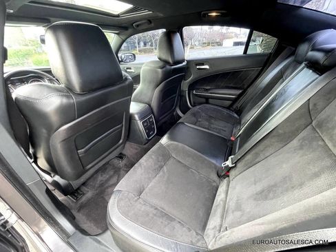 Used 2017 Dodge Charger R/T Scat Pack w/ Technology Group image 25