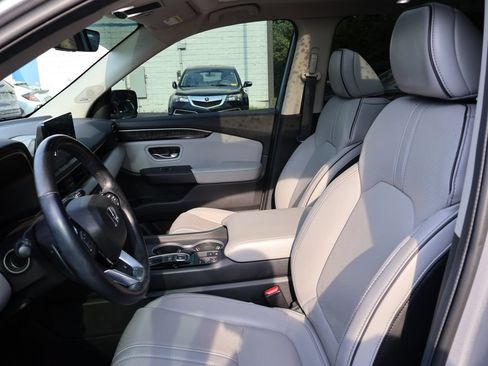 Certified 2024 Honda Pilot Elite image 11