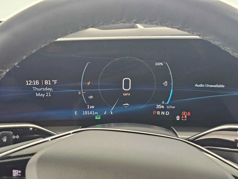 Used 2025 Cadillac Lyriq Luxury AWD/4WD image 24