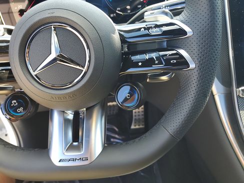 New 2026 Mercedes-Benz GLC 63 AMG S image 38