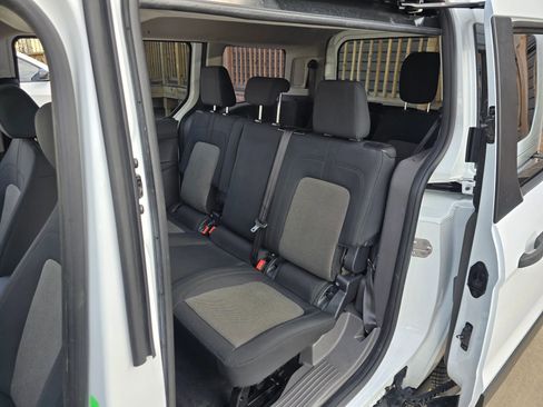 Used 2020 Ford Transit Connect XL image 22