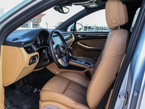 Used 2017 Porsche Macan S image 19