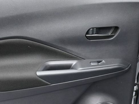 Used 2024 Nissan Kicks S FWD image 28