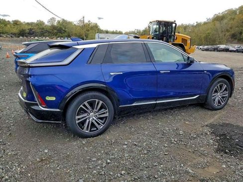 Used 2024 Cadillac Lyriq Luxury image 4