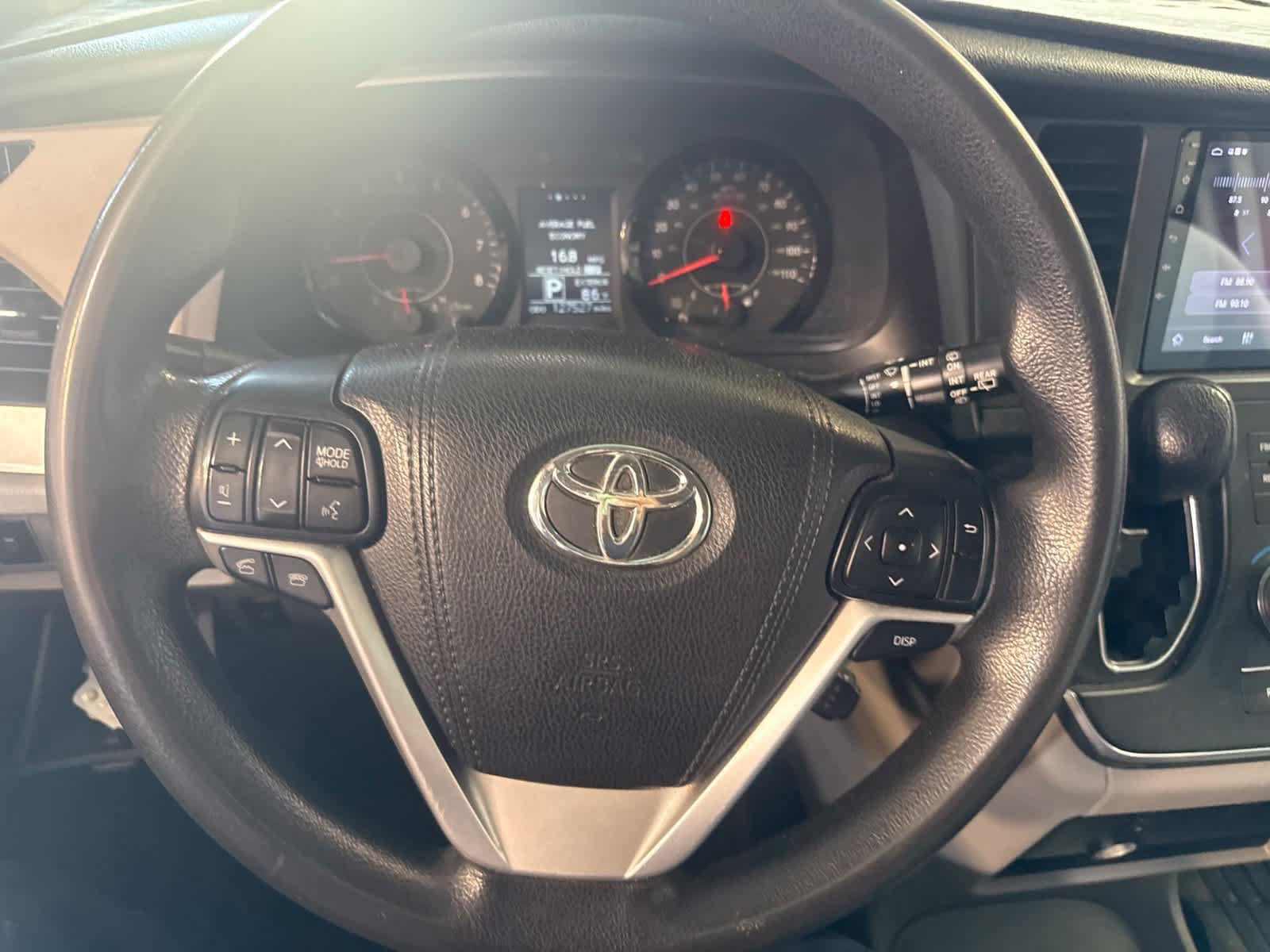Used 2016 Toyota Sienna LE FWD image 20