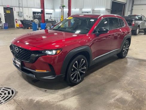 Used 2025 MAZDA CX-50 AWD 2.5 S w/ Premium Plus Pkg image 3