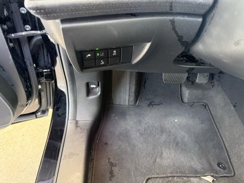 Used 2020 Honda Clarity Touring image 26