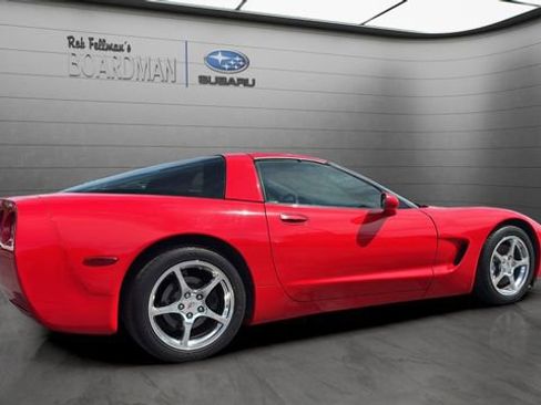 Used 2004 Chevrolet Corvette Coupe w/ Roof Package RWD image 4