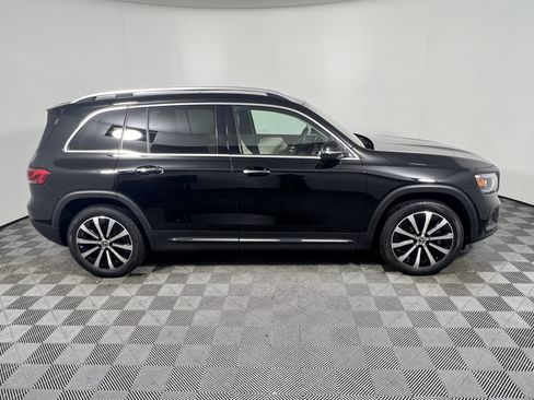 Certified 2023 Mercedes-Benz GLB 250 image 6