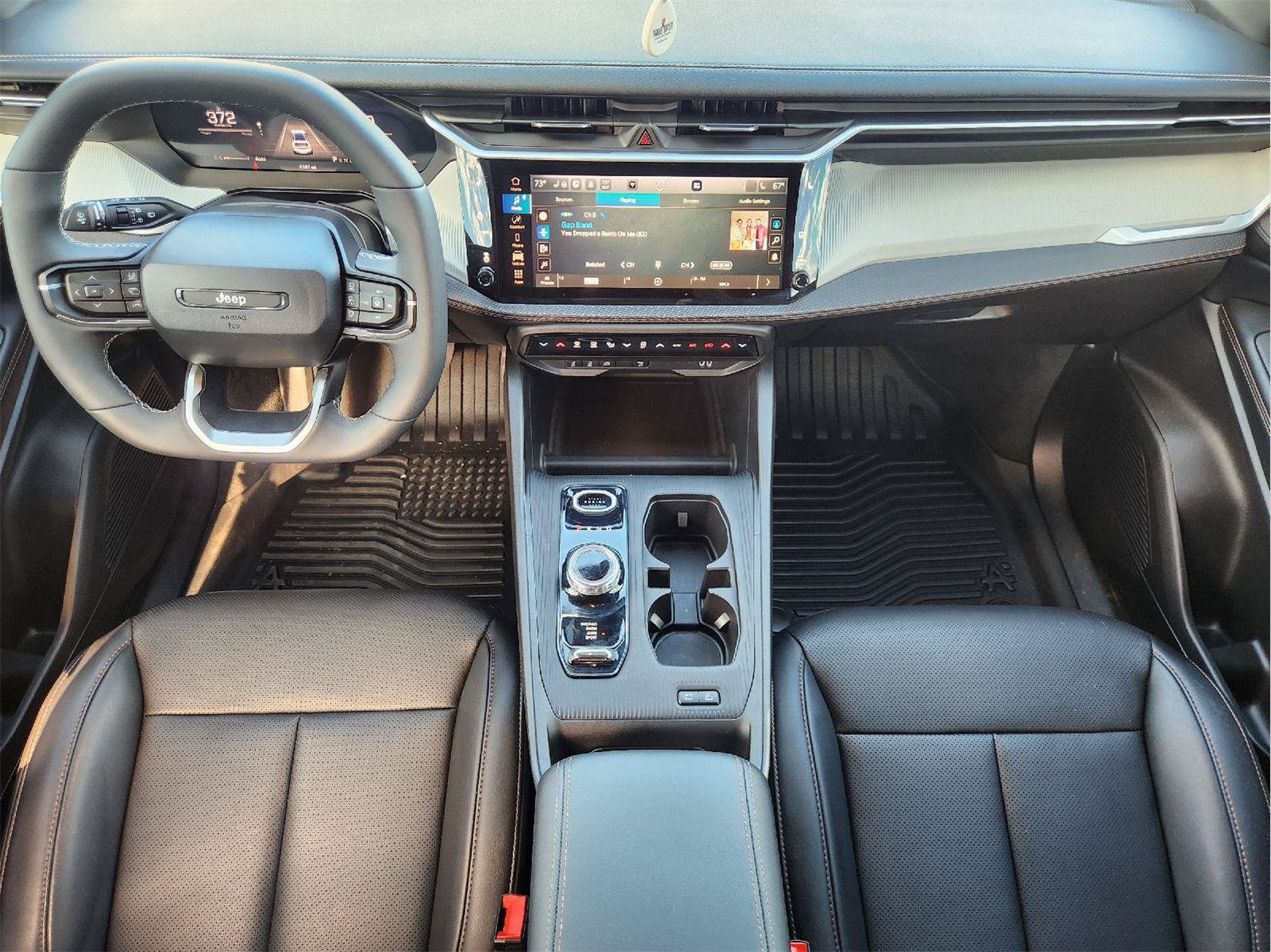 Used 2026 Jeep Cherokee Limited AWD/4WD image 25