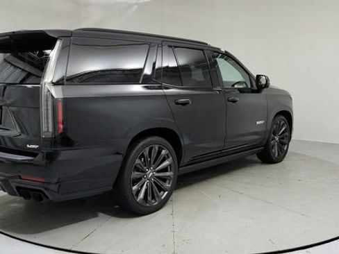 Certified 2025 Cadillac Escalade V image 5