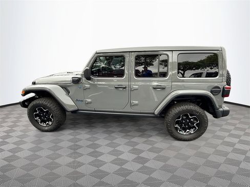 Used 2022 Jeep Wrangler Unlimited Rubicon 4xe w/ Steel Bumper Group image 9