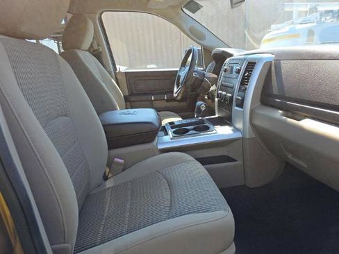 Used 2011 RAM 1500 Classic SLT w/ Luxury Group RWD image 6