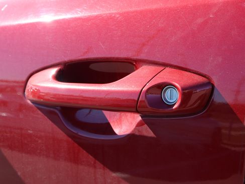 Used 2020 Kia Sportage LX image 21