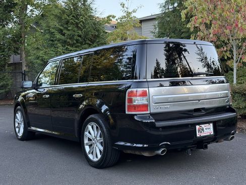 Used 2017 Ford Flex Limited image 9