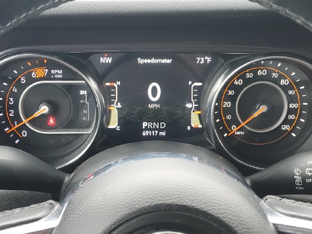 Used 2021 Jeep Wrangler Unlimited Sahara AWD/4WD image 20