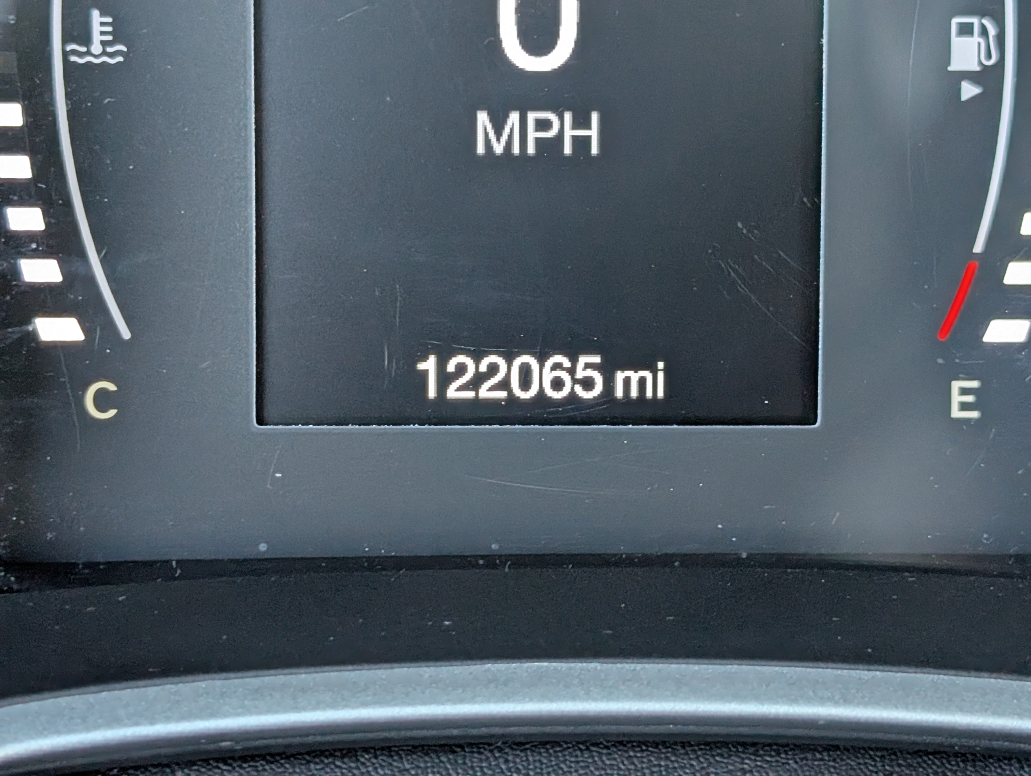 Used 2018 Jeep Compass Latitude FWD image 25