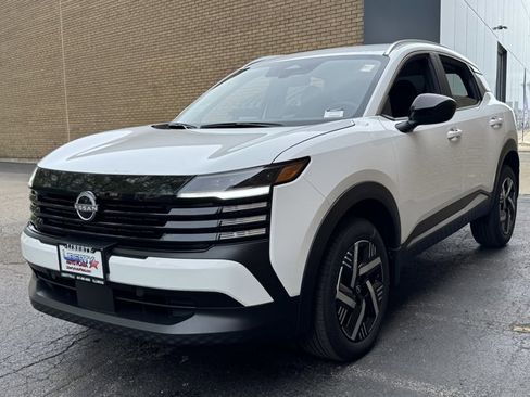 New 2026 Nissan Kicks SV FWD image 35