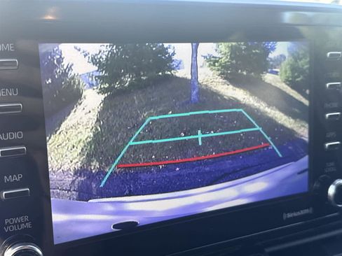 Used 2021 Toyota C-HR XLE image 22