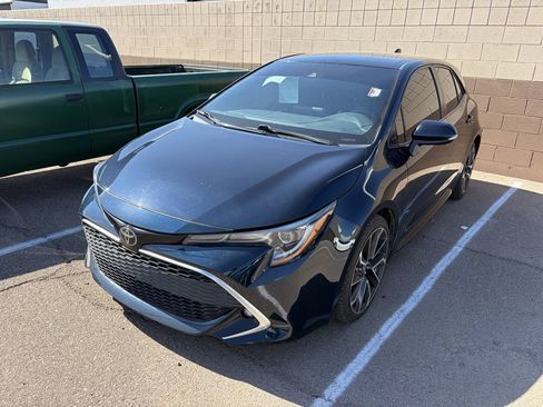 Used 2020 Toyota Corolla XSE w/ Carpet Mat Package FWD image 4
