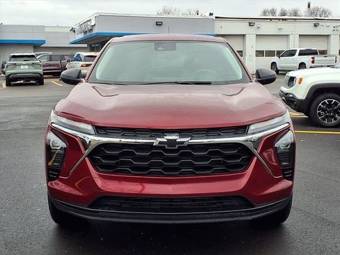 Used 2024 Chevrolet Trax LS w/ Driver Confidence Package image 20