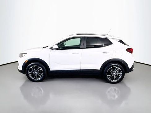 Used 2023 Buick Encore GX Select w/ Safety Package II AWD/4WD image 9