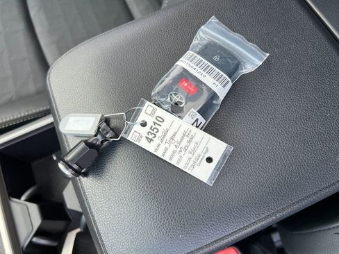 New 2026 Toyota 4Runner TRD Off-Road Premium AWD/4WD image 29