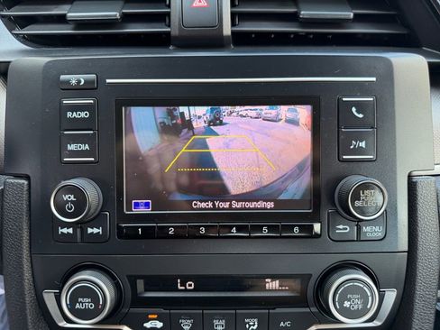 Used 2020 Honda Civic LX image 45