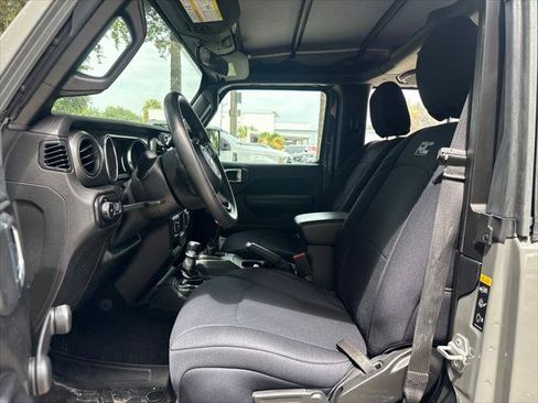 Used 2021 Jeep Wrangler Sport AWD/4WD image 16