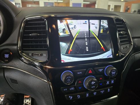 Used 2020 Jeep Grand Cherokee High Altitude AWD/4WD image 21