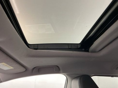 Used 2024 Honda Odyssey EX-L image 21