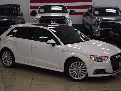 Used 2017 Audi A3 e-tron Premium FWD image 4