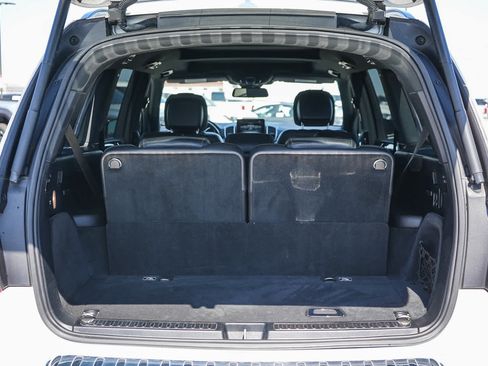Used 2019 Mercedes-Benz GLS 550 4MATIC image 27