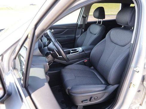 Used 2023 Hyundai Santa Fe SEL image 9