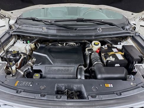 Used 2018 Ford Explorer Platinum image 30