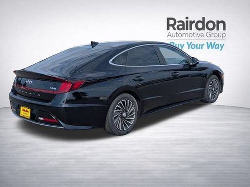 Used 2022 Hyundai Sonata Limited w/ Cargo Package FWD image 7