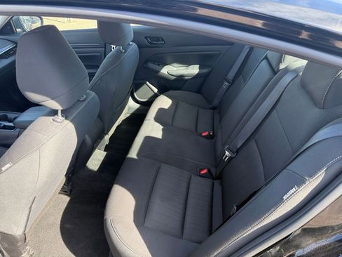 Used 2025 Nissan Altima 2.5 SV image 25