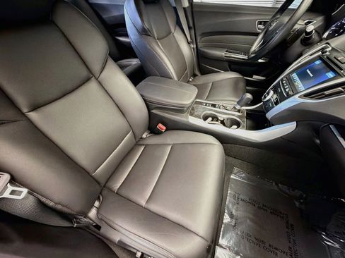 Used 2020 Acura TLX FWD image 14