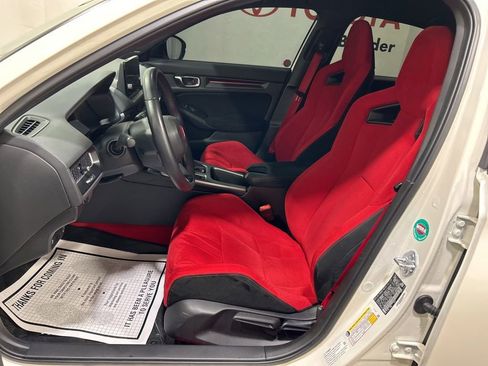 Used 2025 Honda Civic Type R image 21