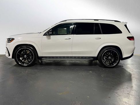 New 2026 Mercedes-Benz GLS 580 4MATIC image 6