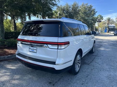 Used 2024 Lincoln Navigator Reserve AWD/4WD image 6