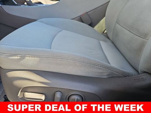 Used 2020 Chevrolet Malibu LT image 28