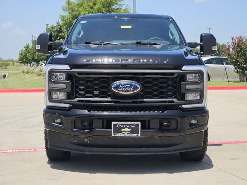 Used 2024 Ford F350 XLT w/ XLT Premium Package AWD/4WD image 6