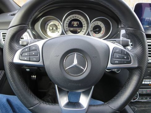 Used 2016 Mercedes-Benz CLS 400 4MATIC image 33