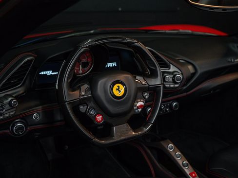 Used 2018 Ferrari 488 Spider RWD image 6