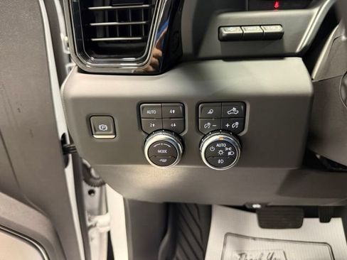 Used 2024 GMC Sierra 1500 AT4X w/ AT4X AEV Edition AWD/4WD image 17