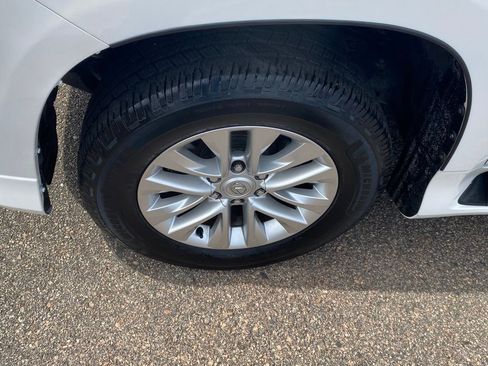 Used 2019 Lexus GX 460 Premium w/ Premium Package AWD/4WD image 18
