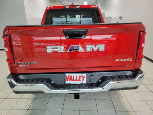 New 2026 RAM 1500 Big Horn AWD/4WD image 6