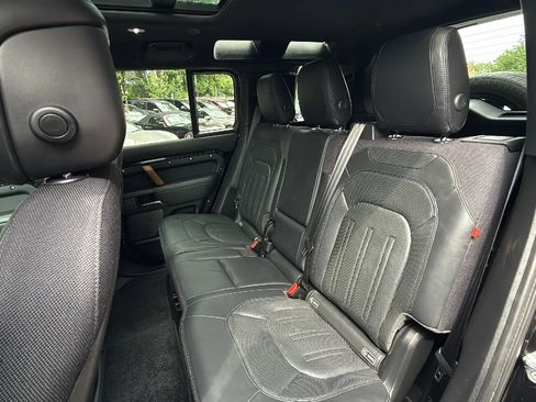 Used 2020 Land Rover Defender 110 X AWD/4WD image 20