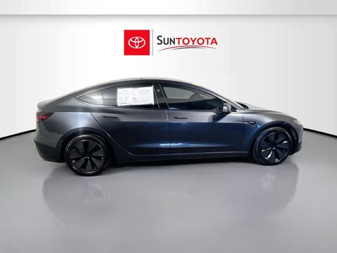 Used 2025 Tesla Model 3 Long Range RWD image 2